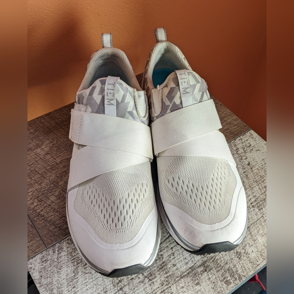 Tiem Spin/Cycling Shoes with Cleats